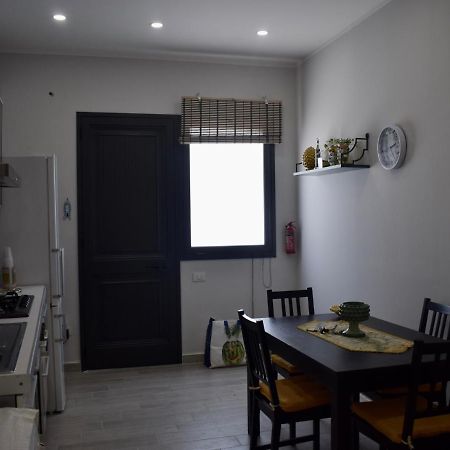 La Casa Dei Leoni Di Sicilia Apartment Palermo Exterior photo
