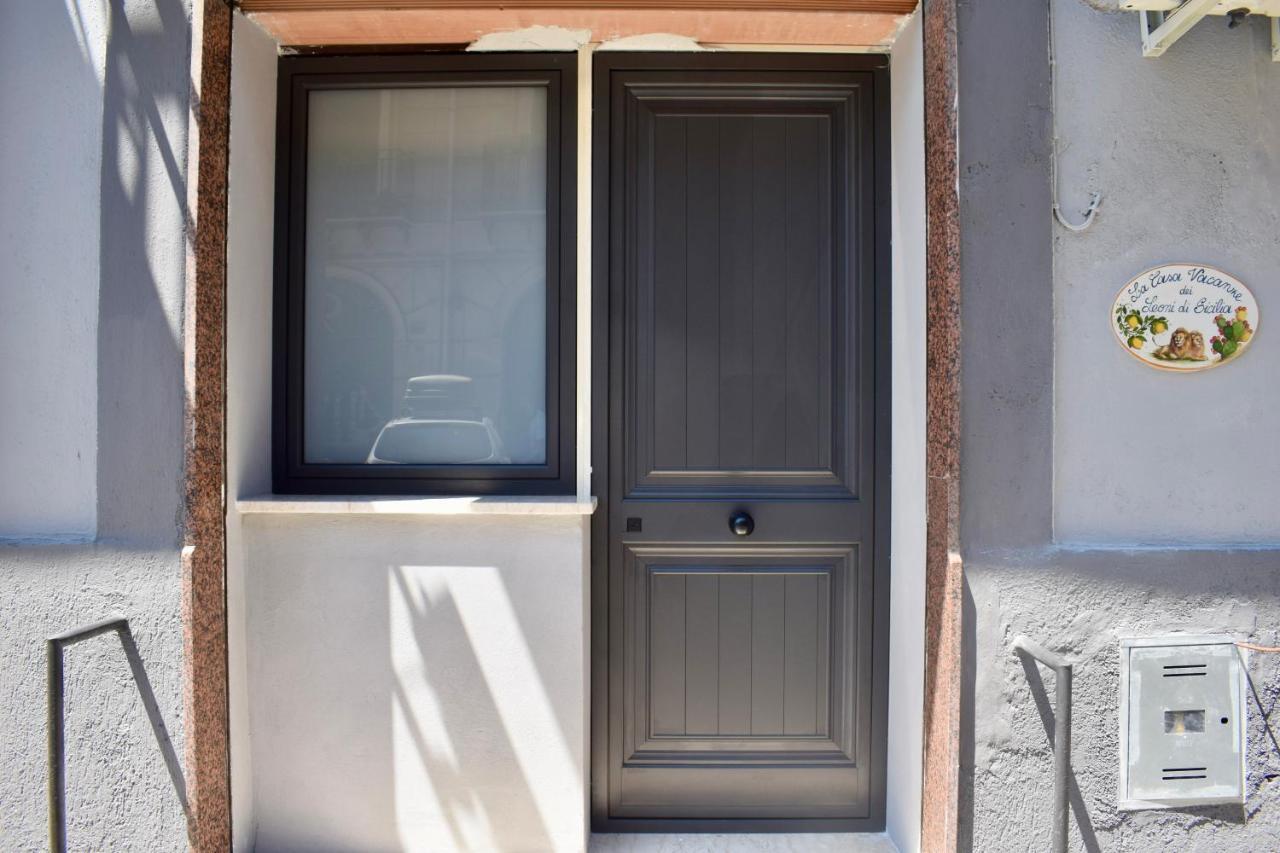 La Casa Dei Leoni Di Sicilia Apartment Palermo Exterior photo